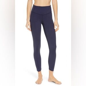 Zella High-Waist 7/8 Studio Pocket Leggings in Navy Nightfall size Small *NWT*